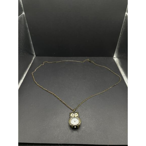 Vintage DBS Signed Goldtone Owl Pendant Quartz Watch w/ Chain Necklace - Picture 5 of 11